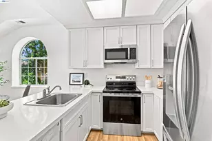 526 Arbor Way, Milpitas, CA 95035 - Photo 10