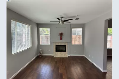2484 Marshall Dr, Brentwood, CA 94513 - Photo 10