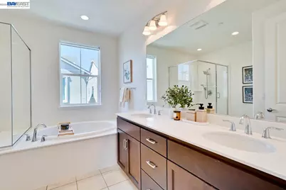 37764 Hickory St, Newark, CA 94560 - Photo 24