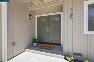165 Selborne Way, Moraga, CA 94556 - Photo 4