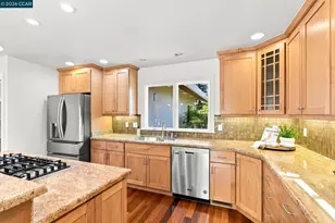 165 Selborne Way, Moraga, CA 94556 - Photo 14