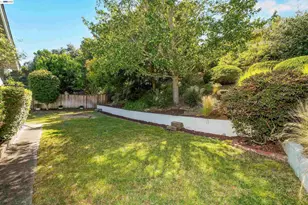 5752 Cold Water Dr, Castro Valley, CA 94552 - Photo 40