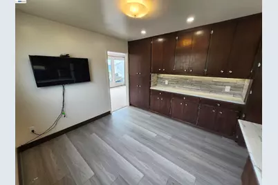 110 Sunshine Dr, Pacifica, CA 94044 - Photo 12