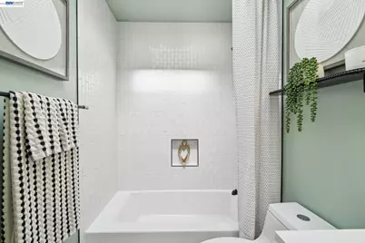 511 Sargent St, San Francisco, CA 94132 - Photo 26