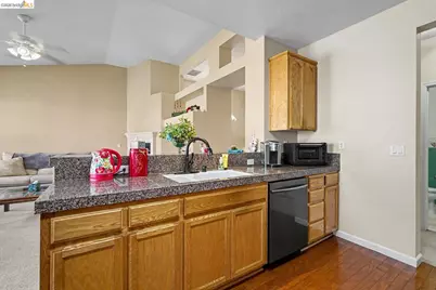5388 Rockrose Way, Antioch, CA 94531 - Photo 10
