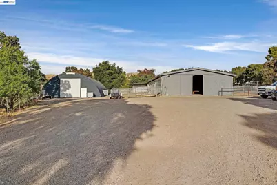 10040 Tesla Rd, Livermore, CA 94550 - Photo 38
