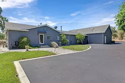 10040 Tesla Rd, Livermore, CA 94550 - Photo 36