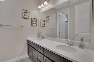 577 Sapphire Pkwy, Oakley, CA 94561 - Photo 20