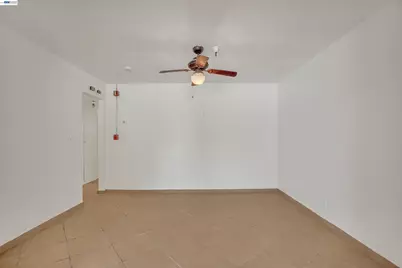 202 Arc Ave, Stockton, CA 95210 - Photo 26