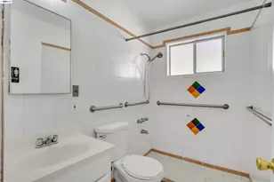 202 Arc Ave, Stockton, CA 95210 - Photo 14