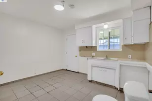 202 Arc Ave, Stockton, CA 95210 - Photo 22