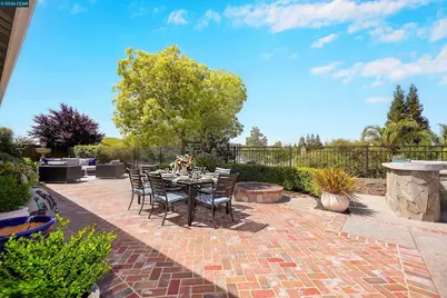 1518 Colchester St, Danville, CA 94506 - Photo 6