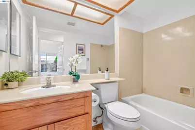 33667 Mello Way, Fremont, CA 94555 - Photo 30