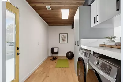 8055 Shay Dr, Oakland, CA 94605 - Photo 66