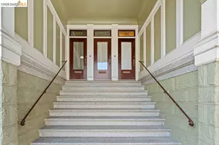 449-453 Chestnut St, San Francisco, CA 94133 - Photo 4