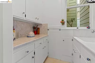 449-453 Chestnut St, San Francisco, CA 94133 - Photo 20