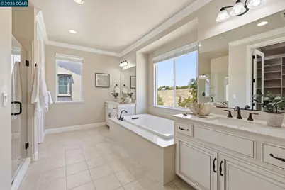 4658 Valley Vista Dr, Dublin, CA 94568 - Photo 24