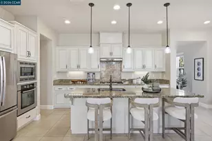 4658 Valley Vista Dr, Dublin, CA 94568 - Photo 4