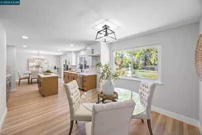 2 El Molino Dr, Clayton, CA 94517 - Photo 14
