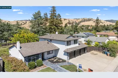 2 El Molino Dr, Clayton, CA 94517 - Photo 2