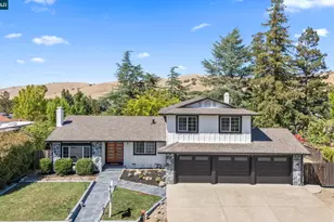 2 El Molino Dr, Clayton, CA 94517 - Photo 1