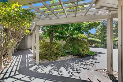 12 Altarinda, Orinda, CA 94563 - Photo 4