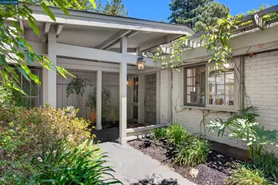 12 Altarinda, Orinda, CA 94563 - Photo 6