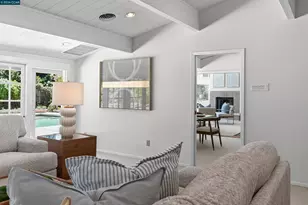 12 Altarinda, Orinda, CA 94563 - Photo 18