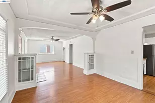 9821 Thermal St, Oakland, CA 94605 - Photo 8