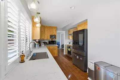 1042 Lomitas Ave, Livermore, CA 94550 - Photo 8