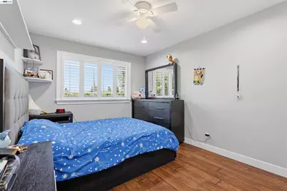 1042 Lomitas Ave, Livermore, CA 94550 - Photo 22