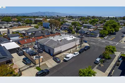 7691 Thornton Ave, Newark, CA 94560 - Photo 26