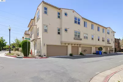 238 Paso Roble Cmn, Fremont, CA 94539 - Photo 32