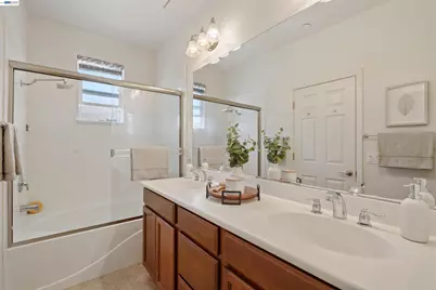 238 Paso Roble Cmn, Fremont, CA 94539 - Photo 22