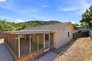 2303 Monte Vista Dr, Pinole, CA 94564 - Photo 30