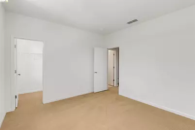 830 Brass Ct, West Sacramento, CA 95691 - Photo 16