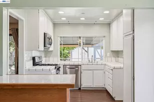 502 Shrike Ct, Suisun City, CA 94585 - Photo 10
