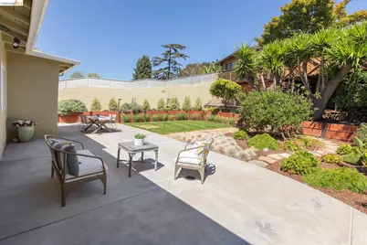 610 Prospect Ave, Oakland, CA 94610 - Photo 42