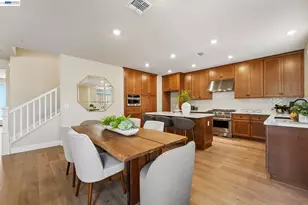 802 Abigail, Walnut Creek, CA 94598 - Photo 2