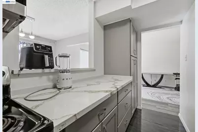 1740 Laguna St #G, Concord, CA 94520 - Photo 12