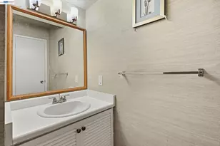1740 Laguna St, Concord, CA 94520 - Photo 24