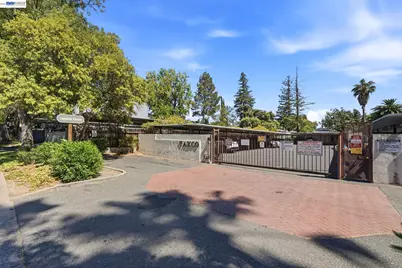 1740 Laguna St #G, Concord, CA 94520 - Photo 36