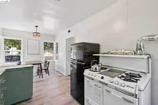 1934 Santa Clara St, Richmond, CA 94804 - Photo 16