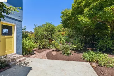 1934 Santa Clara St, Richmond, CA 94804 - Photo 24