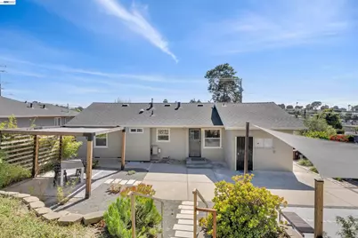 2518 Tara Hills Dr, San Pablo, CA 94806 - Photo 34