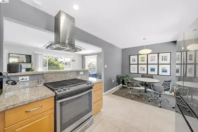 2518 Tara Hills Dr, San Pablo, CA 94806 - Photo 12