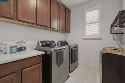 1669 Macias Pl, Mountain House, CA 95391 - Photo 22