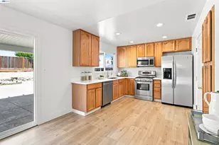 8380 Lucania St, Dublin, CA 94568 - Photo 14
