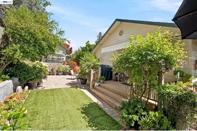 18275 Carlton Ave, Castro Valley, CA 94546 - Photo 20