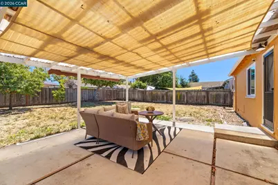 17242 Via El Cerrito, San Lorenzo, CA 94580 - Photo 30